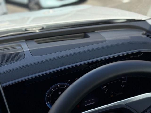 VOLKSWAGEN VOLKSWAGEN PASSAT wagon 2024