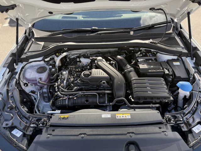 VOLKSWAGEN VOLKSWAGEN PASSAT wagon 2024