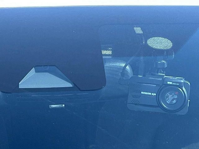 TOYOTA YARIS HYBRID 2020