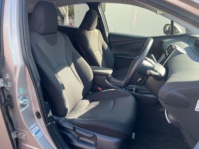 TOYOTA PRIUS 4WD 2017