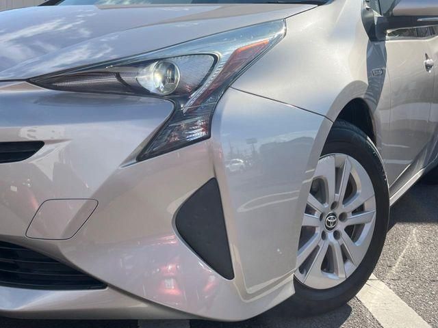 TOYOTA PRIUS 4WD 2017