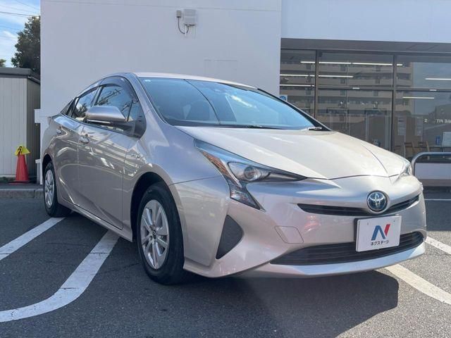 TOYOTA PRIUS 4WD 2017