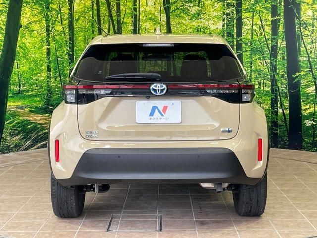 TOYOTA YARIS CROSS HYBRID 2022