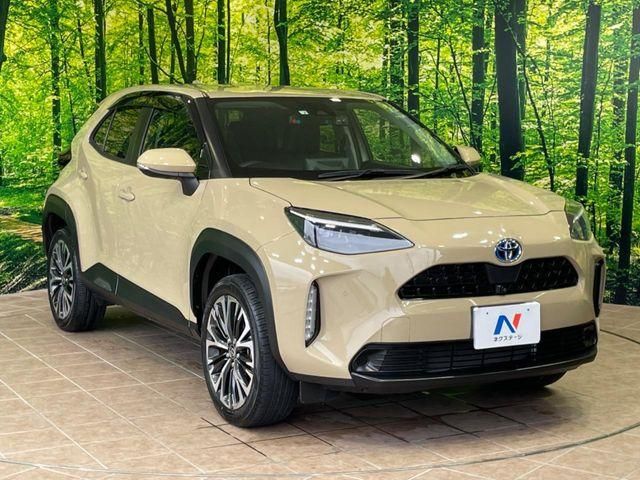 TOYOTA YARIS CROSS HYBRID 2022