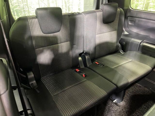 TOYOTA VOXY 4WD 2018