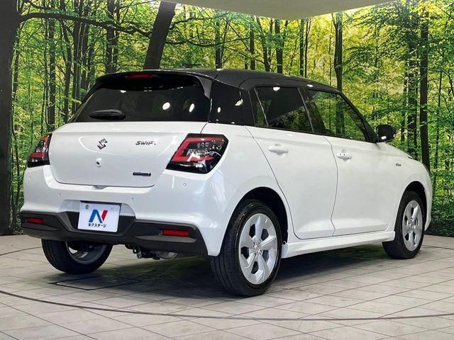 SUZUKI SWIFT 4WD 2024