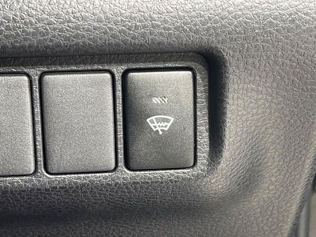 TOYOTA HARRIER 4WD 2015