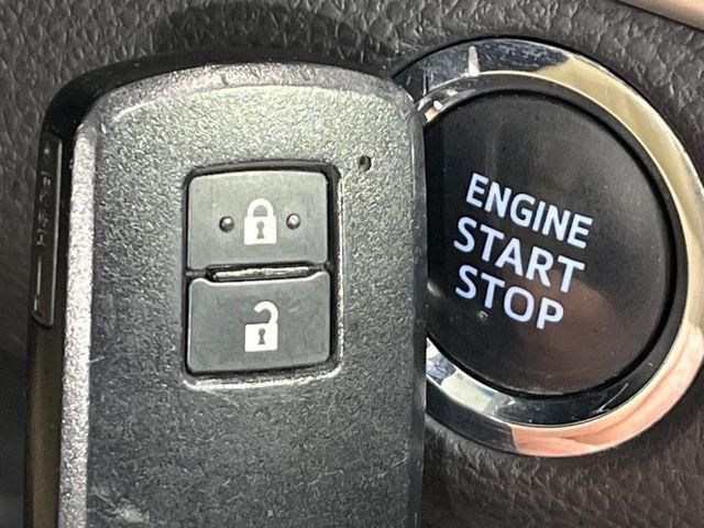 TOYOTA HARRIER 4WD 2015