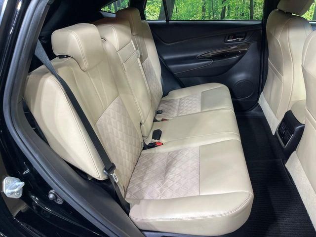 TOYOTA HARRIER 4WD 2015