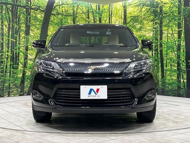 TOYOTA HARRIER 4WD 2015