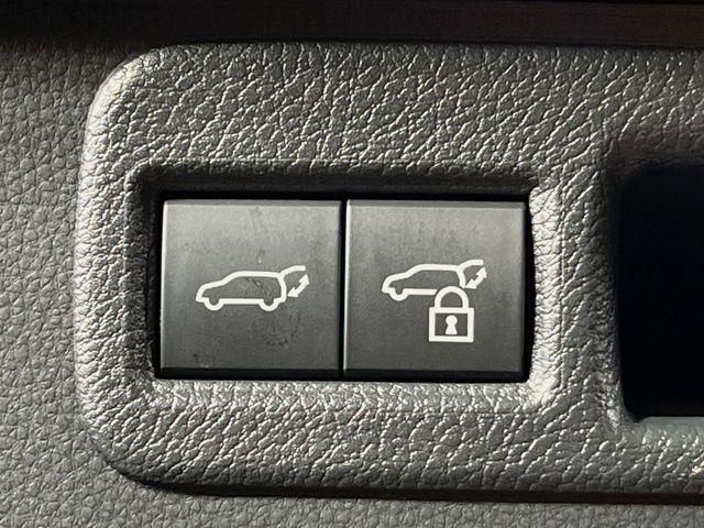 TOYOTA HARRIER HYBRID 2024