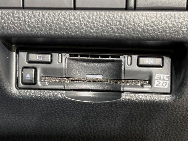 TOYOTA HARRIER HYBRID 2024