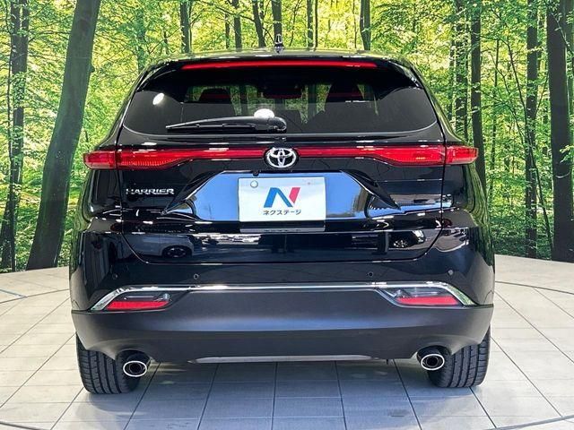 TOYOTA HARRIER 2WD 2023