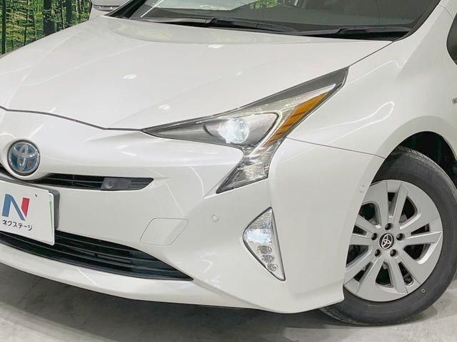 TOYOTA PRIUS 2017