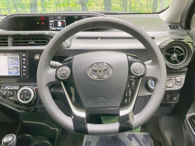 TOYOTA AQUA 2019