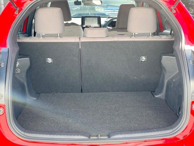 TOYOTA YARIS HYBRID 2020