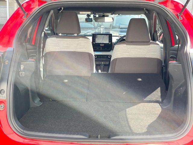 TOYOTA YARIS HYBRID 2020