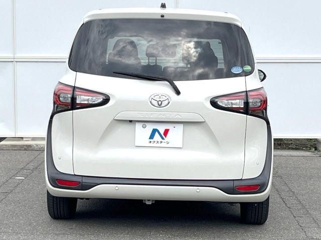 TOYOTA SIENTA 2018