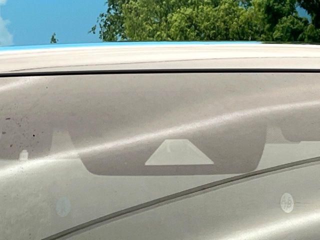 TOYOTA HARRIER HYBRID 2022