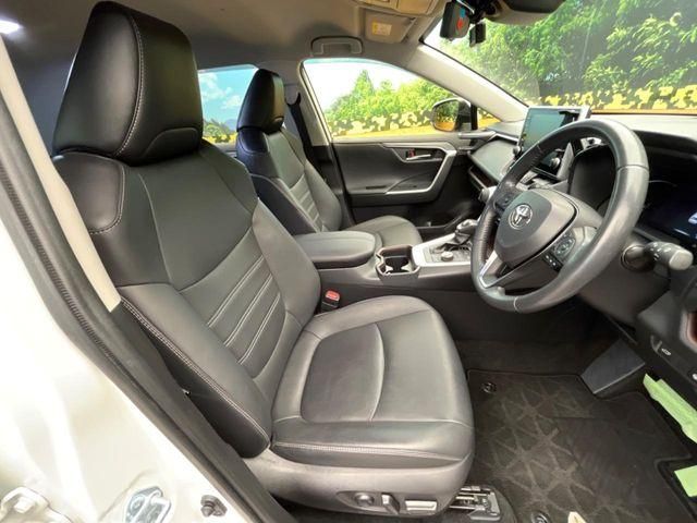 TOYOTA RAV4 4WD 2021