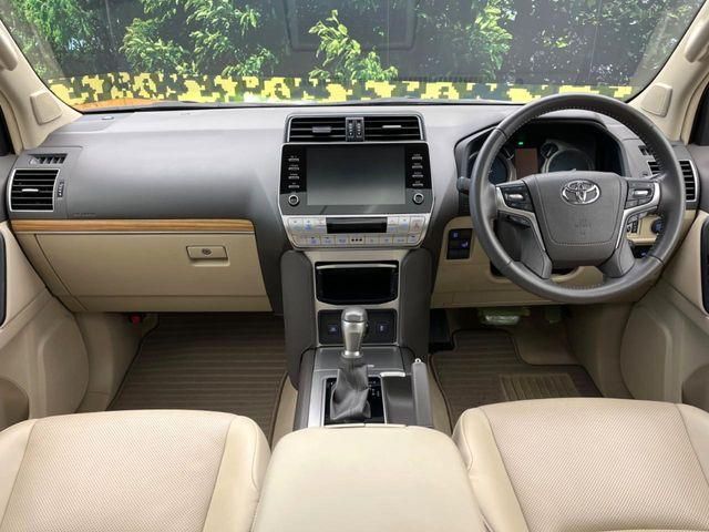 TOYOTA LANDCRUISER PRADO 2023