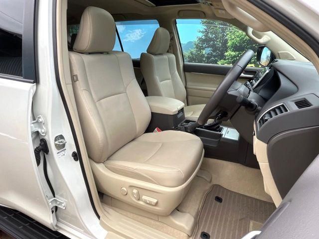 TOYOTA LANDCRUISER PRADO 2023