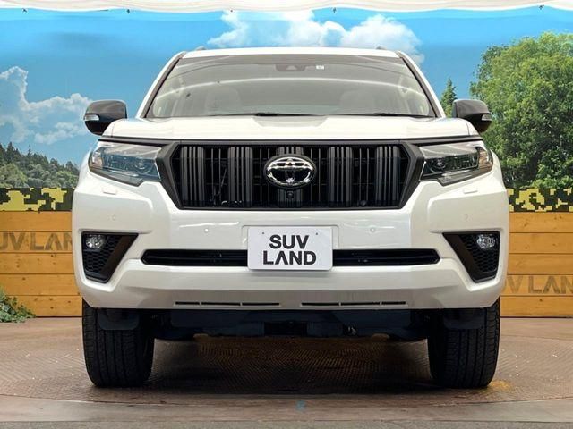TOYOTA LANDCRUISER PRADO 2023