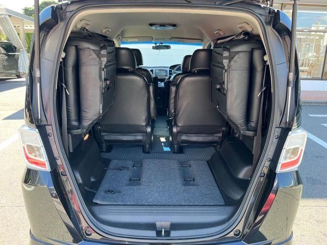 HONDA FREED HYBRID 2012