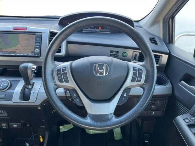 HONDA FREED HYBRID 2012