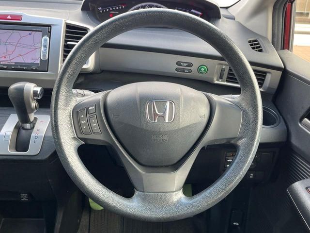 HONDA FREED 2014