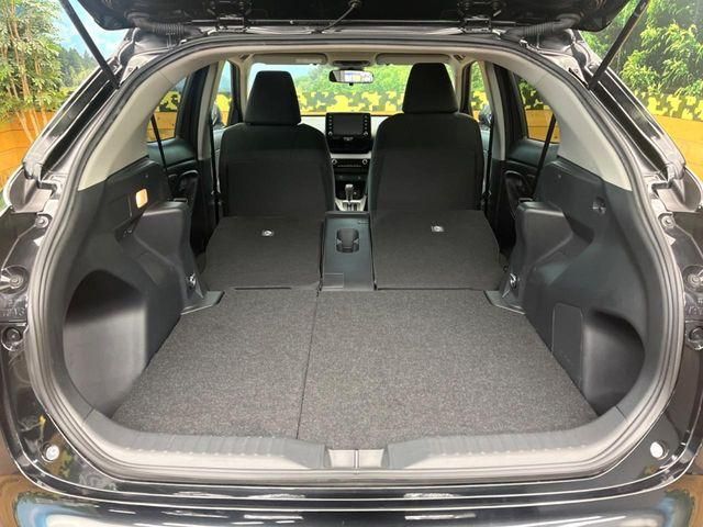 TOYOTA YARIS CROSS HYBRID 2023