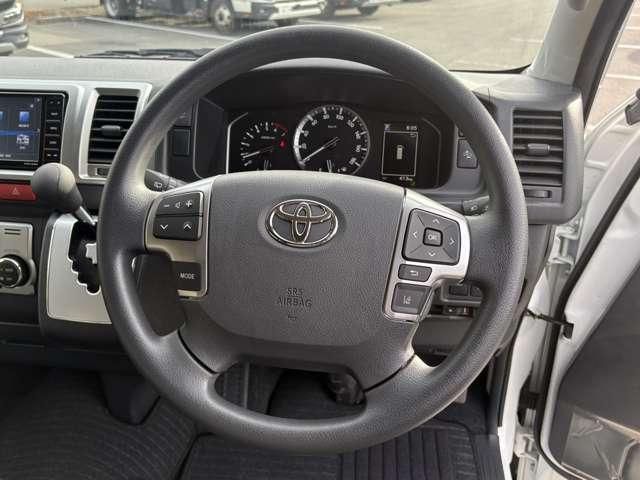 TOYOTA HIACE wagon 4WD 2024