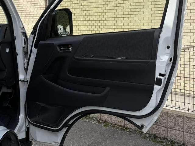 TOYOTA HIACE wagon 4WD 2024