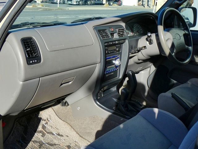 TOYOTA HILUXSURF wagon 4WD 2000