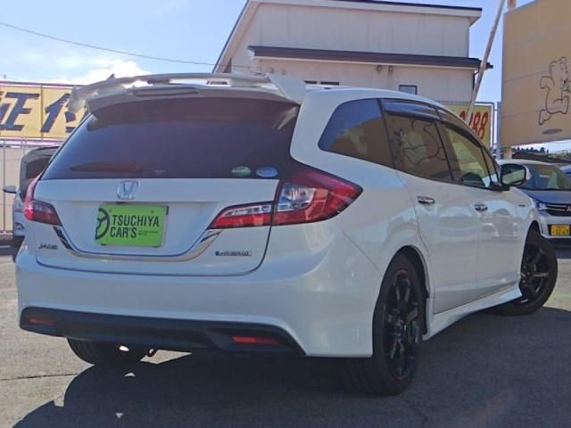 HONDA JADE HYBRID 2017