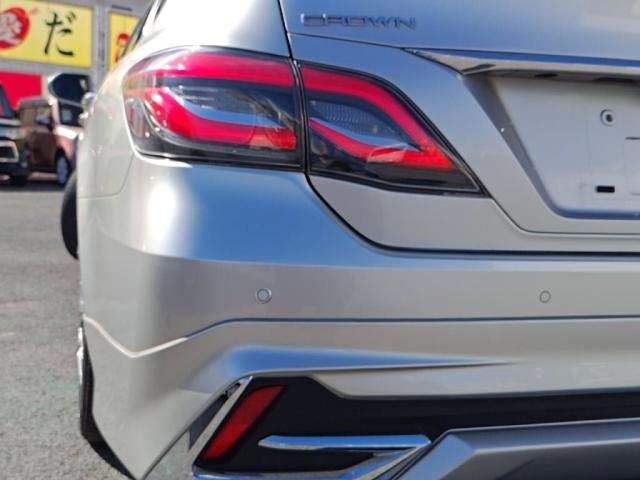 TOYOTA CROWN sedan hybrid 2018