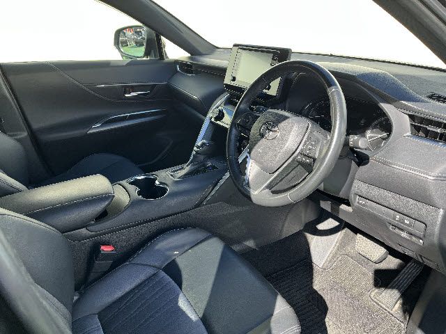 TOYOTA HARRIER 2WD 2022