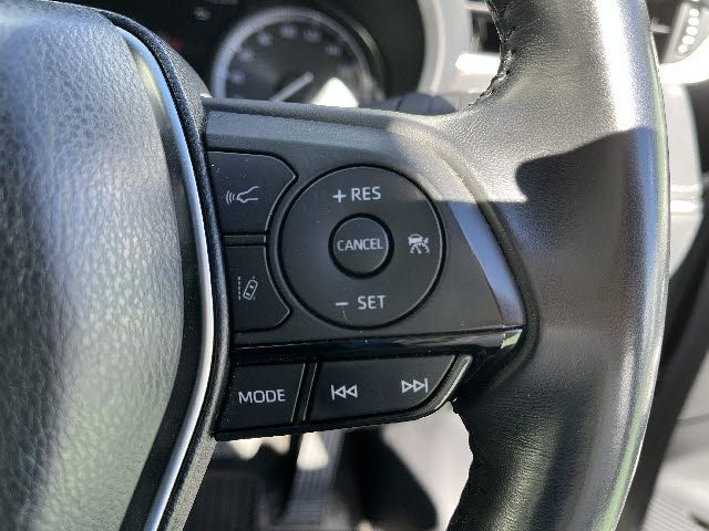 TOYOTA HARRIER 2WD 2022