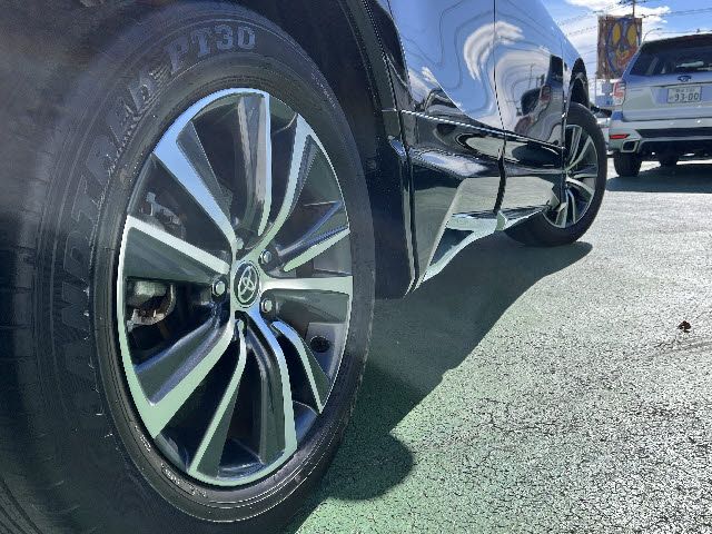 TOYOTA HARRIER 2WD 2022