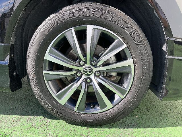 TOYOTA HARRIER 2WD 2022