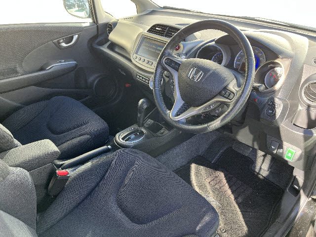 HONDA FIT HYBRID 2012