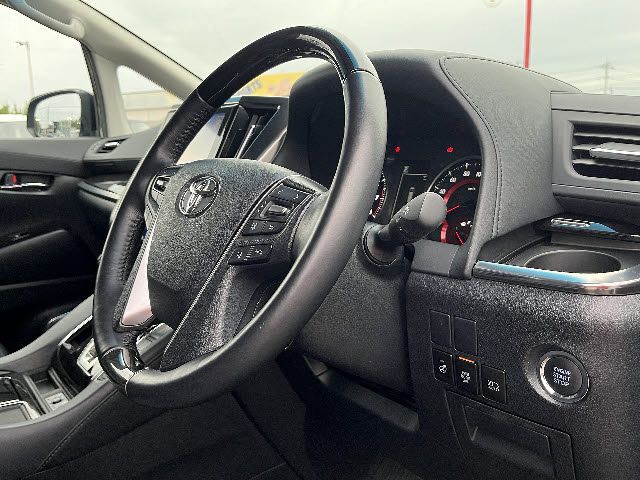 TOYOTA ALPHARD 2019