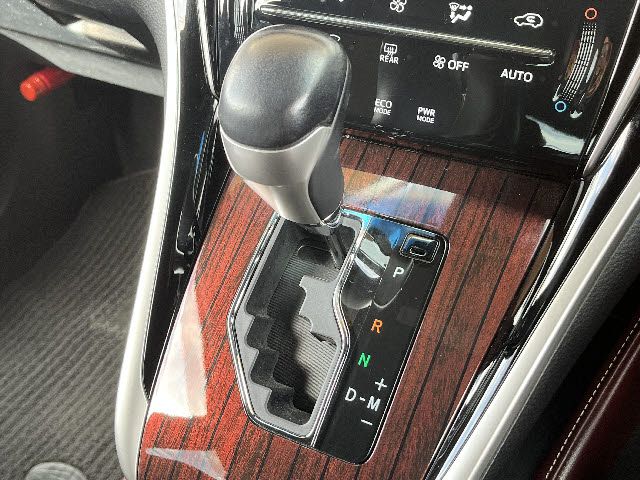 TOYOTA HARRIER 2WD 2015