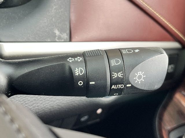 TOYOTA HARRIER 2WD 2015