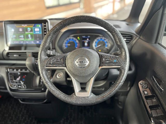 NISSAN ROOX 4WD 2023