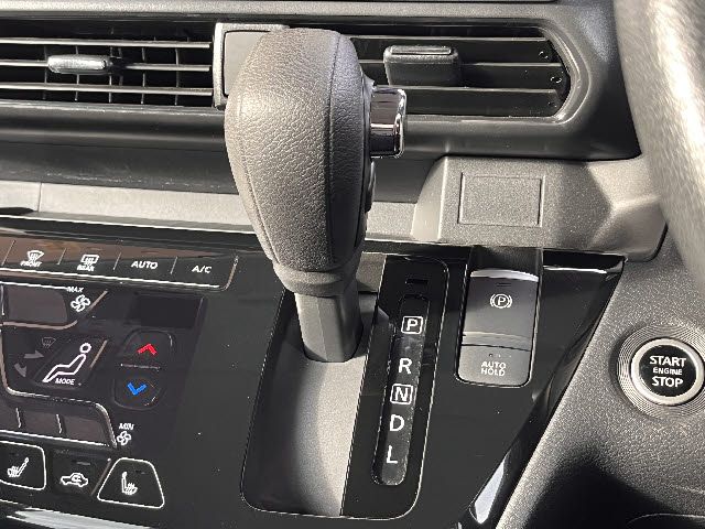 NISSAN ROOX 4WD 2023