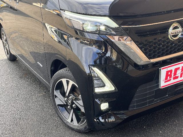 NISSAN ROOX 4WD 2023