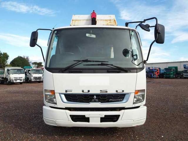 MITSUBISHI FUSOU FIGHTER 2019