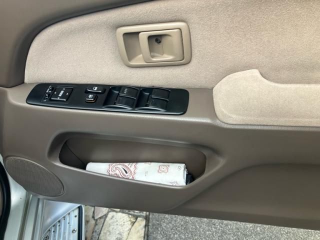 TOYOTA ?????????5D 2001