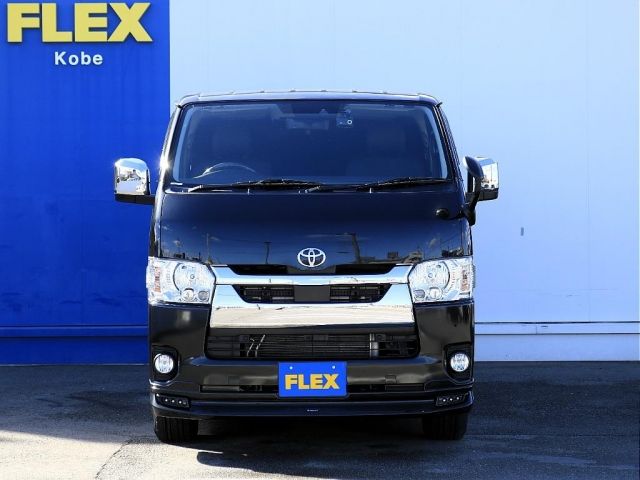 TOYOTA HIACE van 4WD 2022
